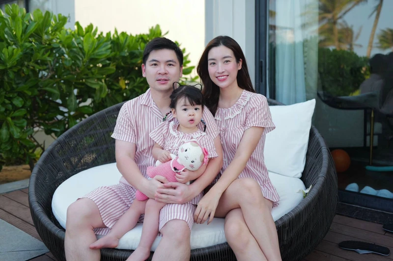 Hình ảnh gia đình hạnh phúc